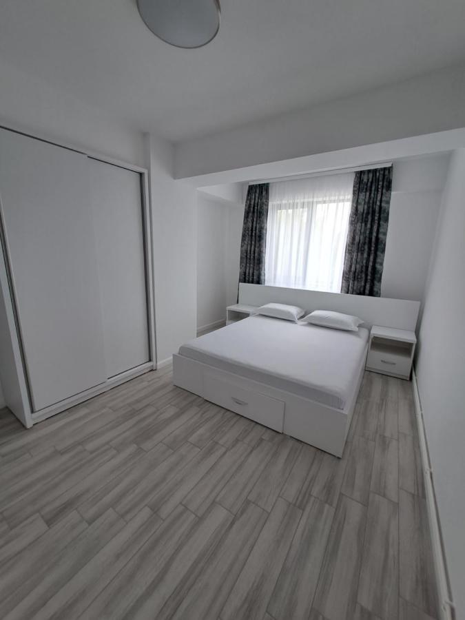 Come&Chill Craiova Exterior foto